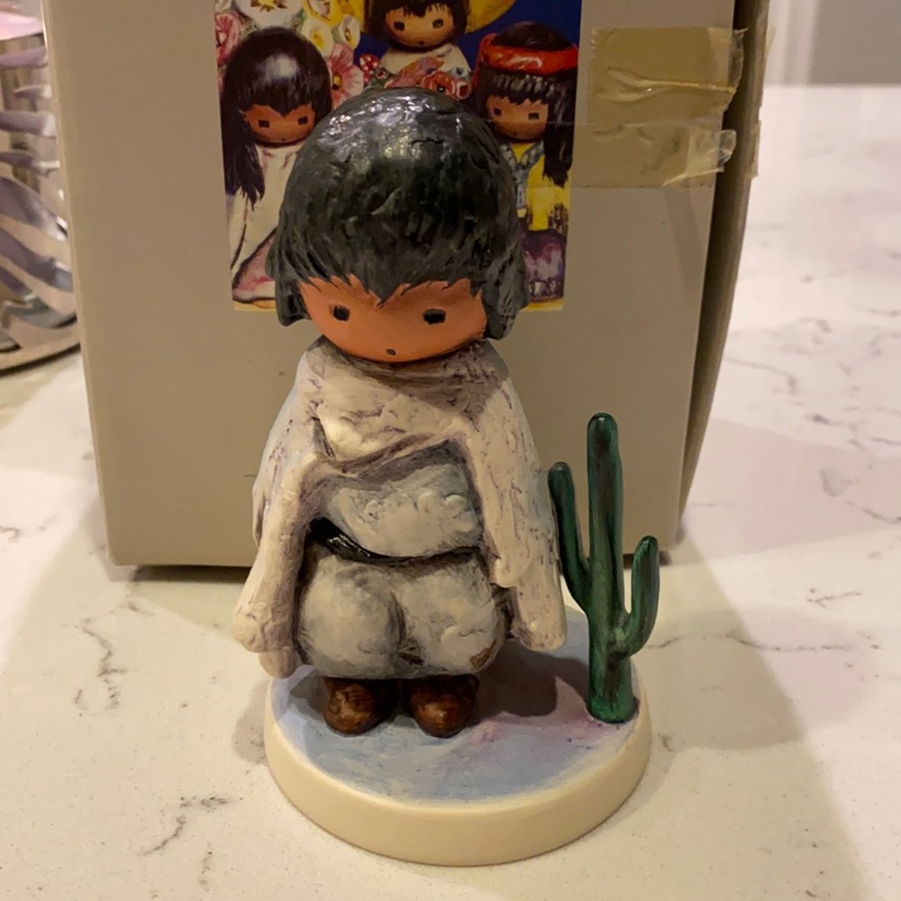 De Grazia figurine